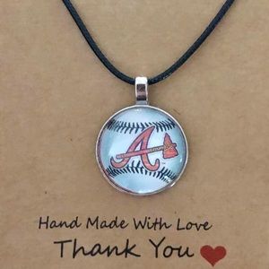 Atlanta Braves logo on 18 inch rope necklace